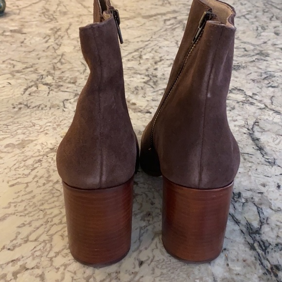 Madewell The Greer Boot in Suede NB282 brown boots - Picture 4 of 5